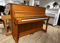 schimmel piano 1116s elzen 1