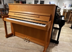 schimmel piano 1116s elzen 2