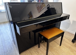 yamaha b1 piano 110cm zwart hoog 3