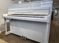 yamaha piano b2 wit transaccoust